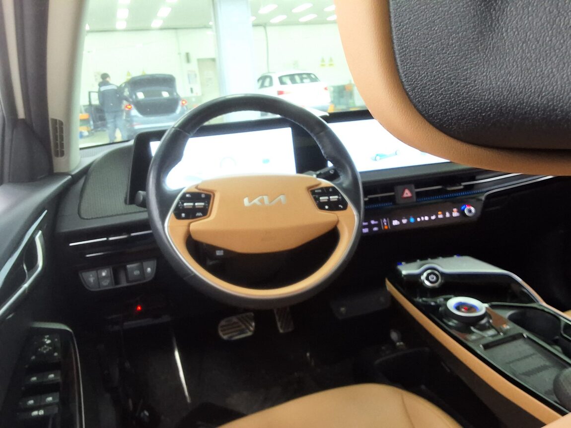 KIA EV6 LONG RANGE 2WD EARTH 2024 - zdjęcie 12