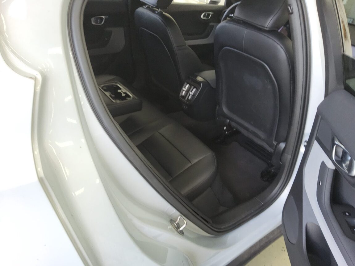 POLESTAR POLESTAR 2 LONG RANGE SINGLE MOTOR 2023 - zdjęcie 13
