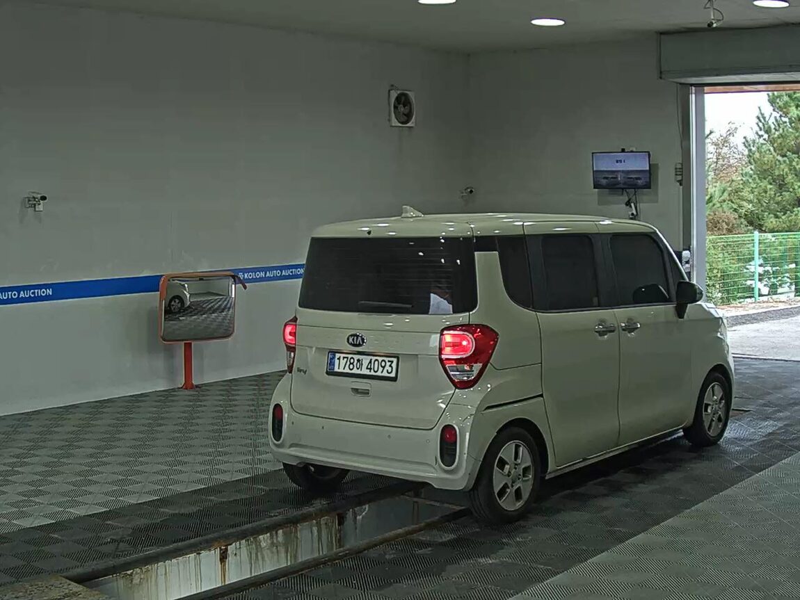 KIA THE NEW RAY 1.0 GASOLINE PRESTIGE 2021 - zdjęcie 5