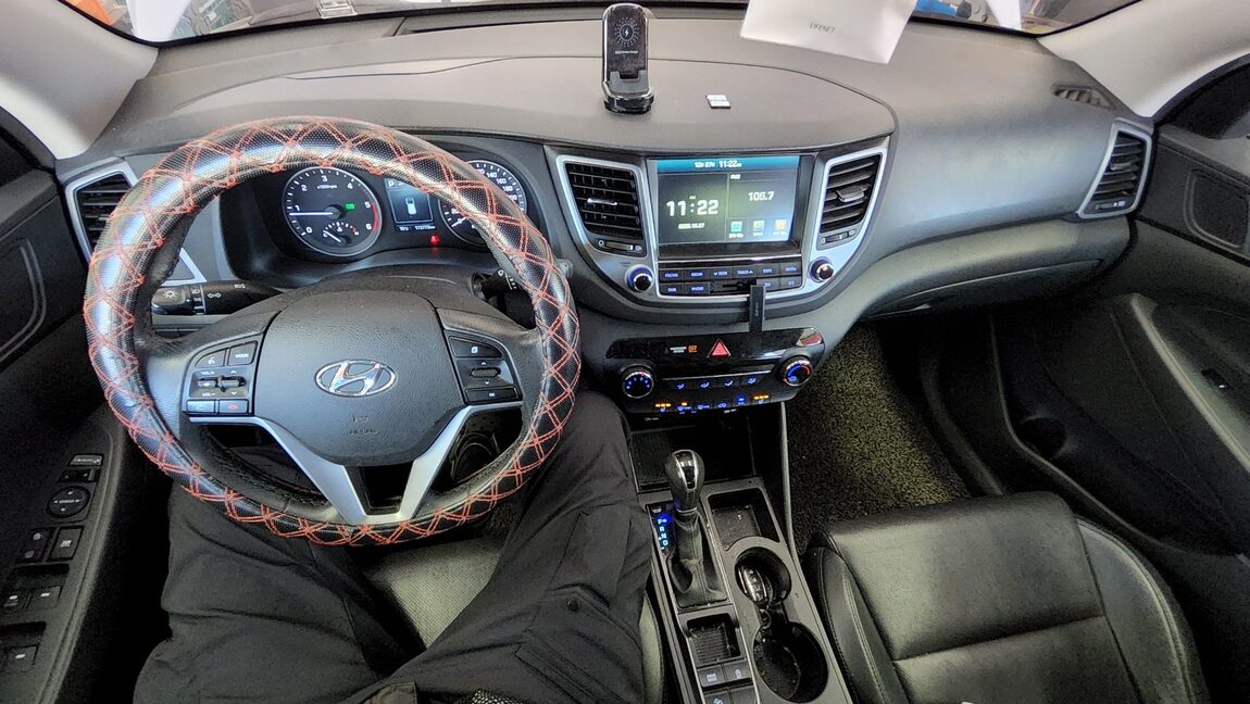 HYUNDAI ALL NEW TUCSON DIESEL 1.7 2WD SMART 2018 - zdjęcie 11
