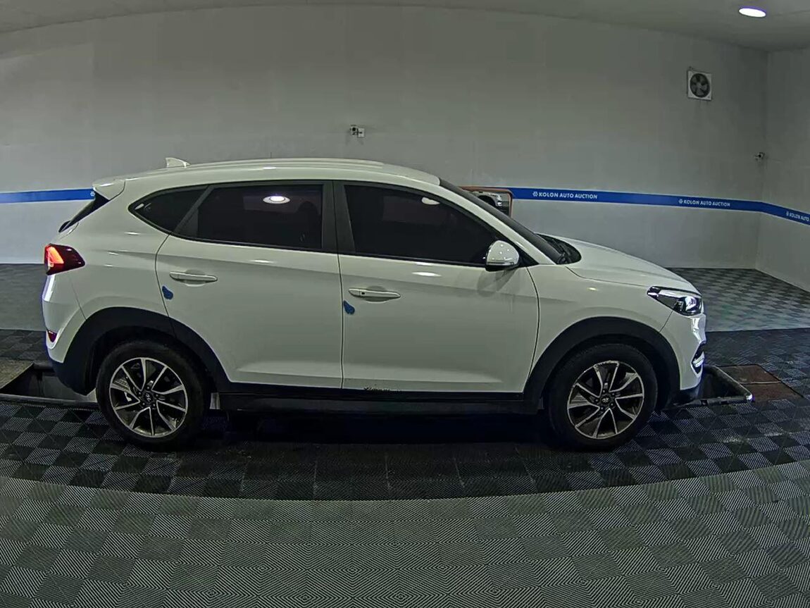 HYUNDAI ALL NEW TUCSON DIESEL 1.7 2WD SMART 2018 - zdjęcie 4