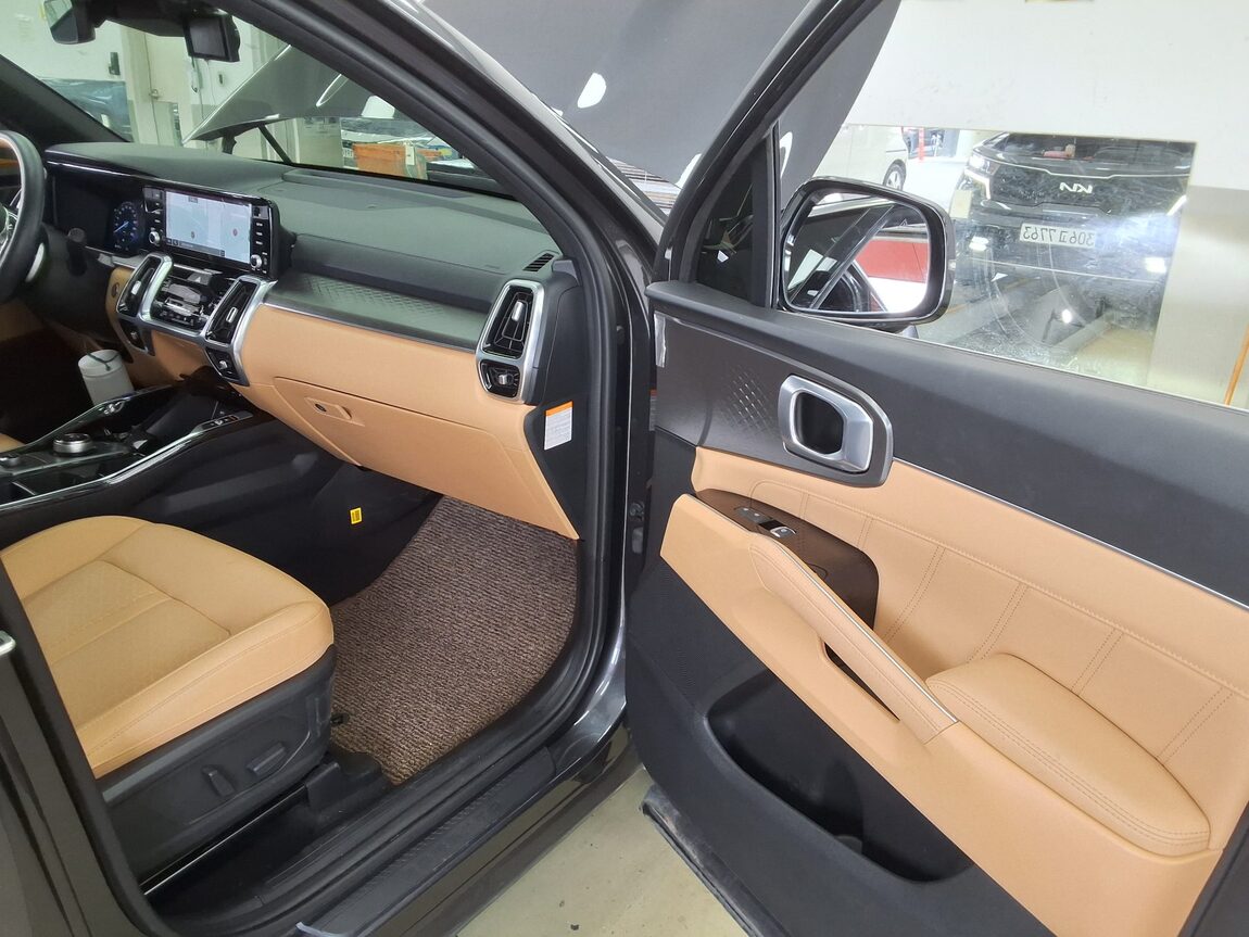 KIA NEW SORENTO HYBRID (MQ4) 1.6 HEV 4WD NOBLESSE 2023 - zdjęcie 14