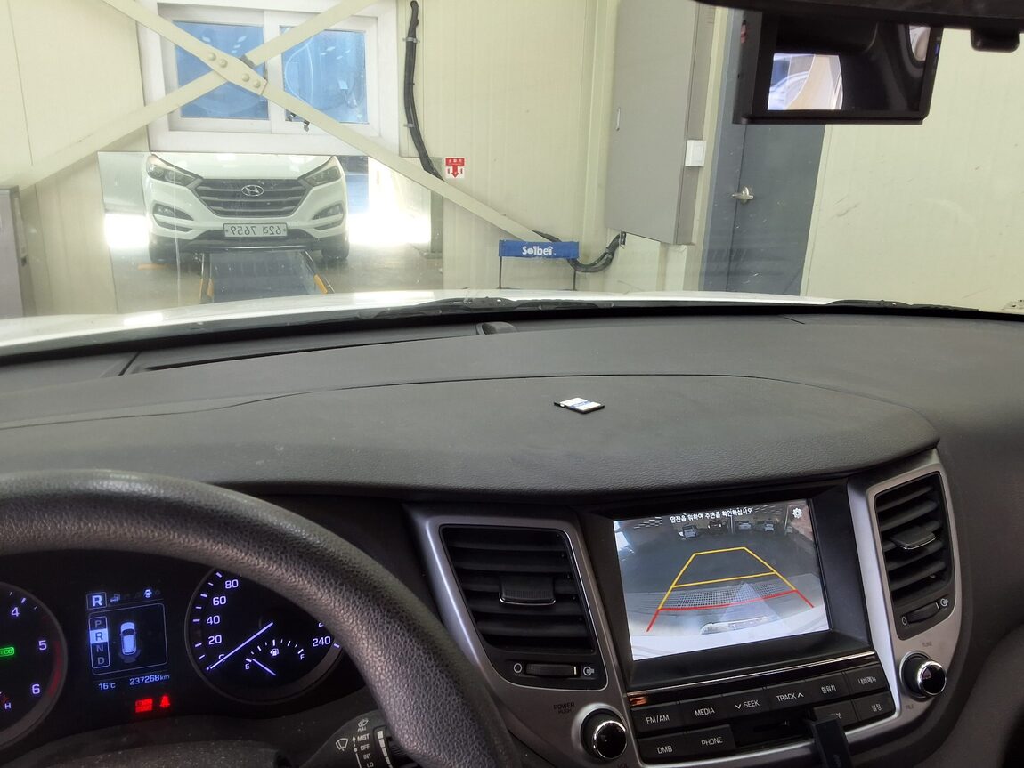 HYUNDAI ALL NEW TUCSON DIESEL R2.0 2WD STYLE 2016 - zdjęcie 25