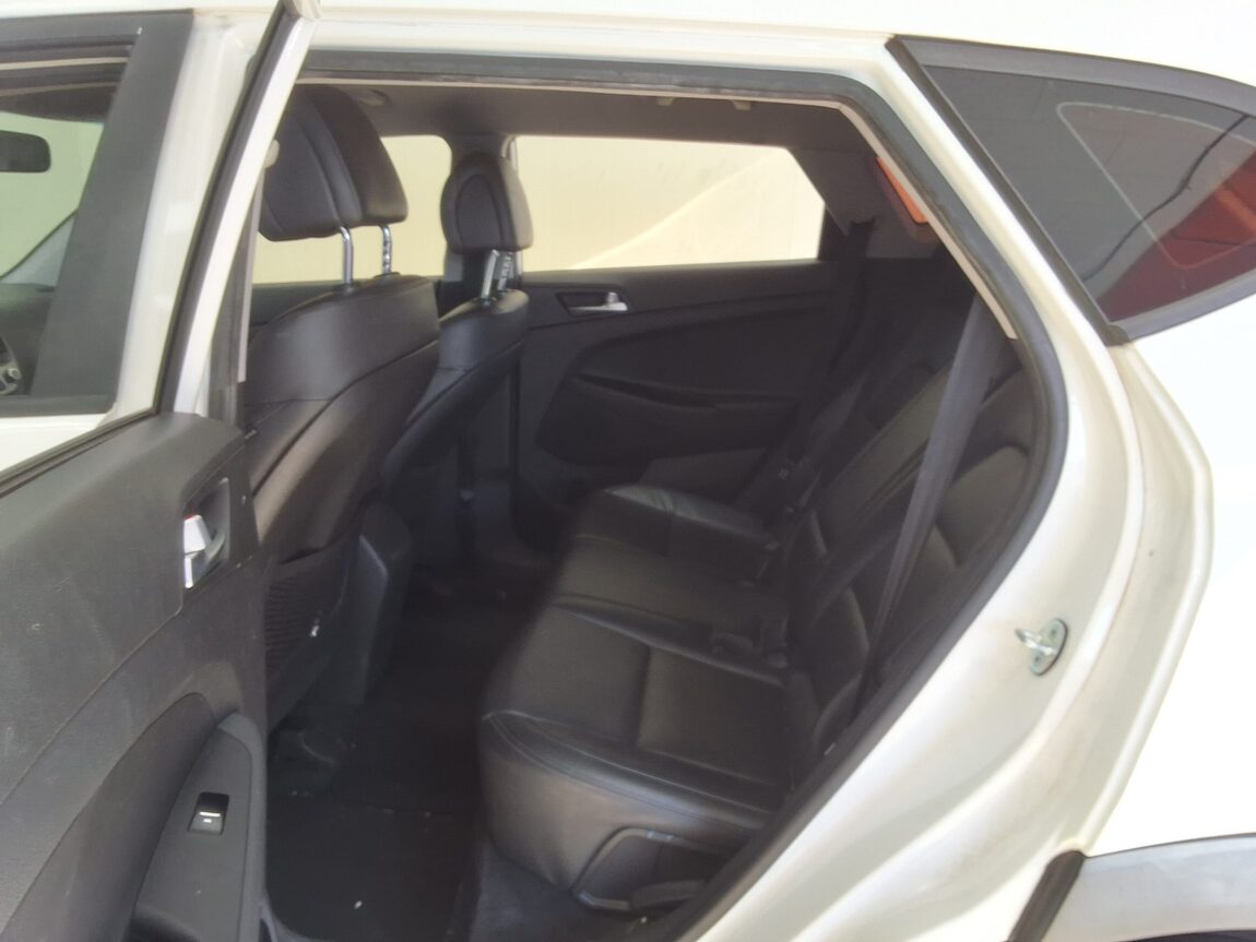 HYUNDAI ALL NEW TUCSON DIESEL R2.0 2WD STYLE 2016 - zdjęcie 13