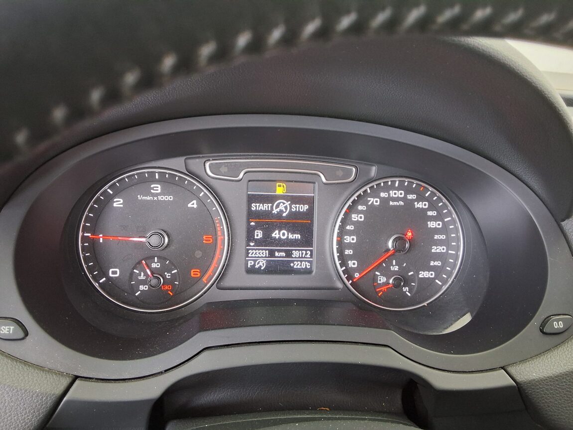 AUDI Q3 30 TDI QUATTRO 2015 - zdjęcie 9