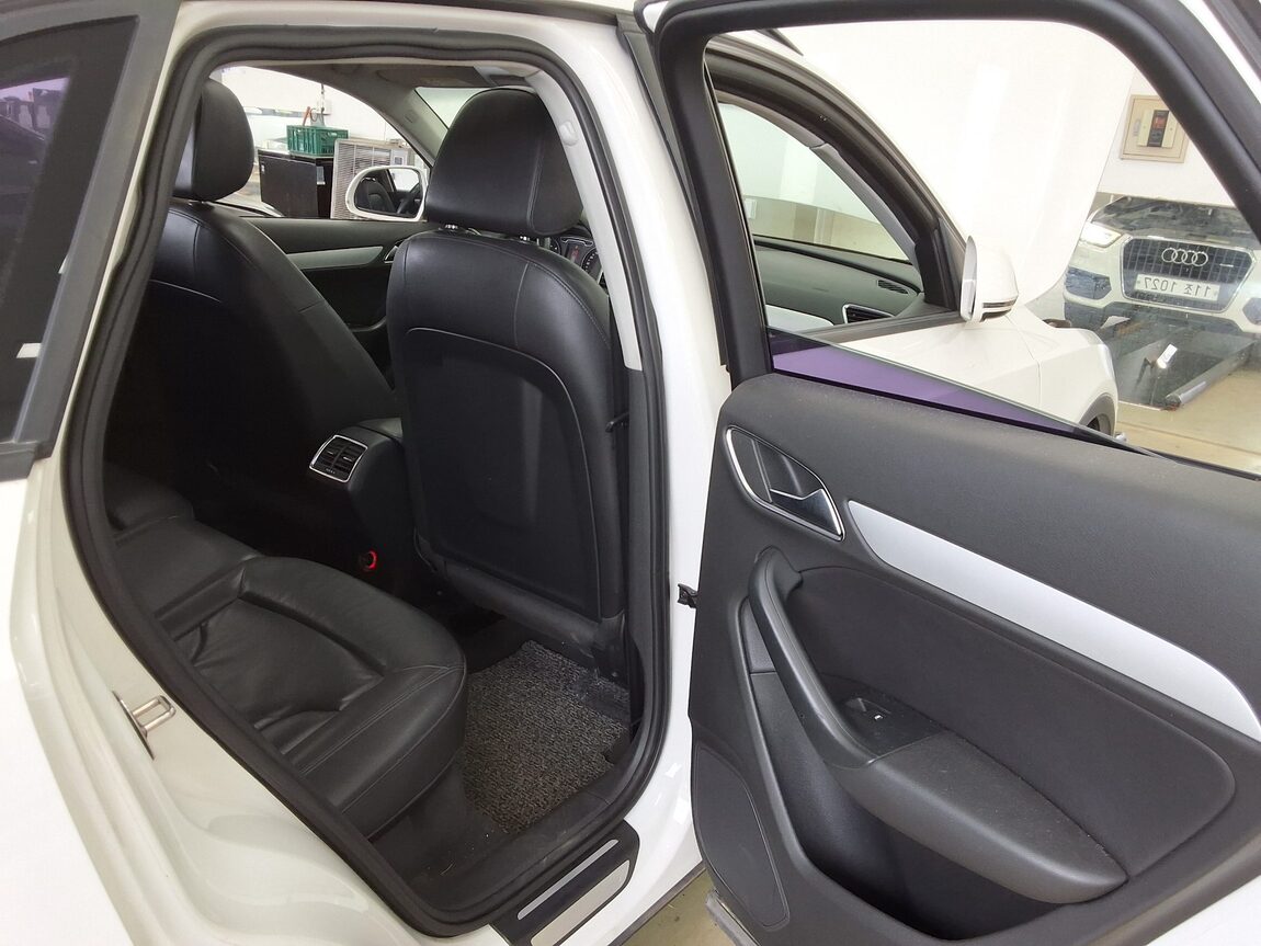 AUDI Q3 30 TDI QUATTRO 2015 - zdjęcie 13