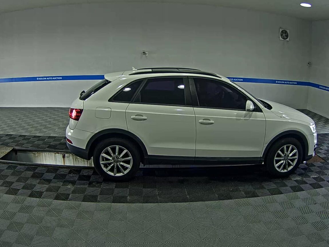 AUDI Q3 30 TDI QUATTRO 2015 - zdjęcie 4