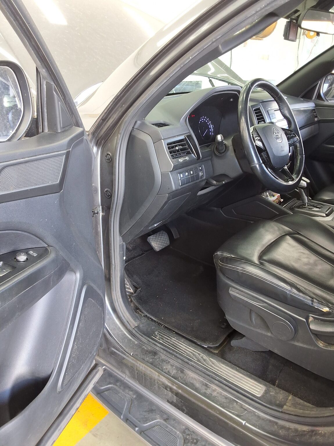 KG MOBILITY (SSANGYONG) THE NEW REXTON SPORTS KHAN 2.2 2WD WILD 2021 - zdjęcie 10