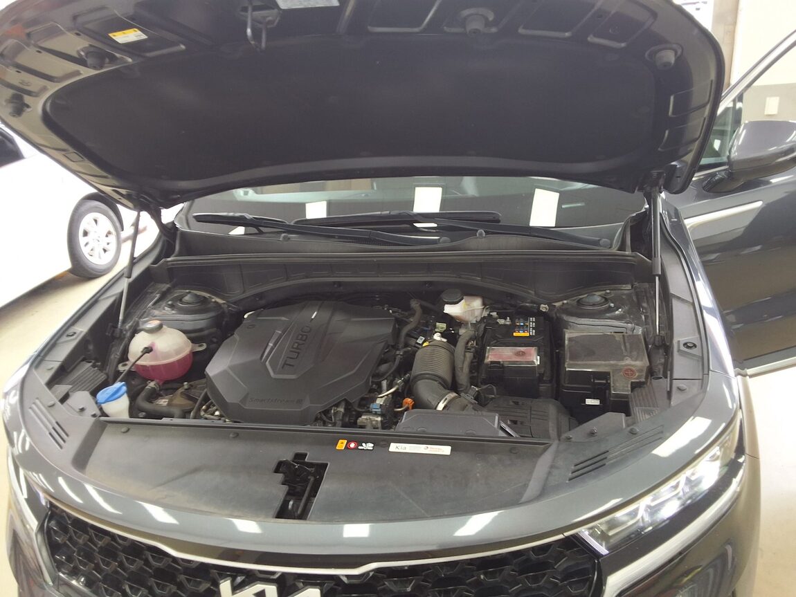 KIA NEW SORENTO (MQ4) 2.2 DIESEL 4WD NOBLESSE 2023 - zdjęcie 18