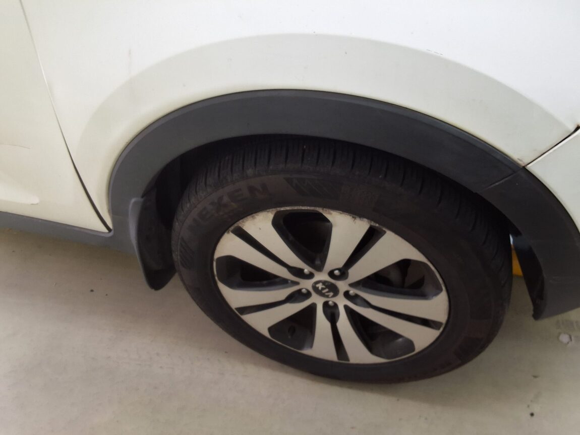 KIA SPORTAGE R DIESEL R2.0 2WD TLX LUXURY MODEL 2011 - zdjęcie 21
