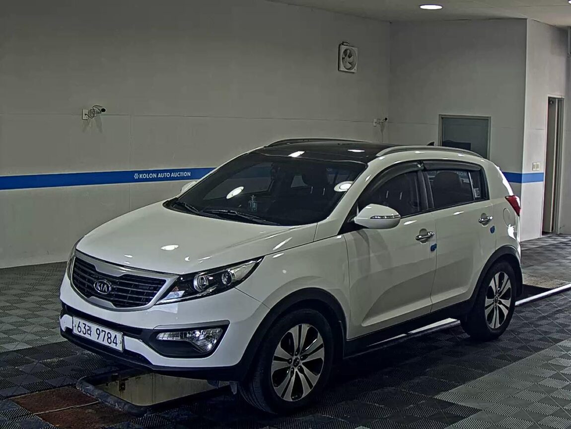 KIA SPORTAGE R DIESEL R2.0 2WD TLX LUXURY MODEL 2011 - zdjęcie 2