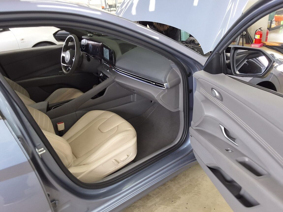 HYUNDAI THE NEW AVANTE (CN7) GASOLINE 1.6 INSPIRATION 2024 - zdjęcie 14