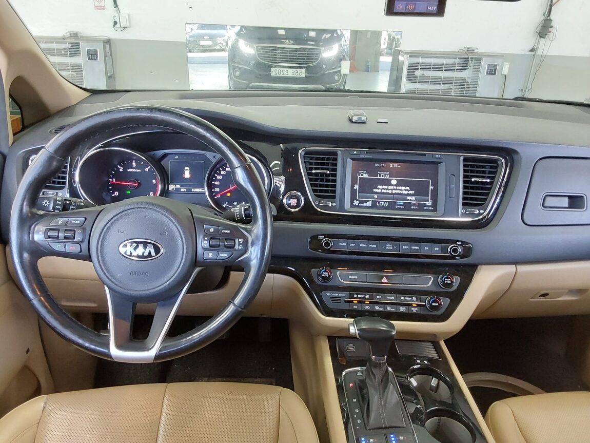 KIA ALL NEW CARNIVAL HI-LIMOUSINE DIESEL 9-SEATER NOBLESSE 2018 - zdjęcie 11