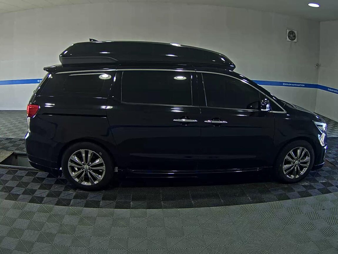 KIA ALL NEW CARNIVAL HI-LIMOUSINE DIESEL 9-SEATER NOBLESSE 2018 - zdjęcie 4