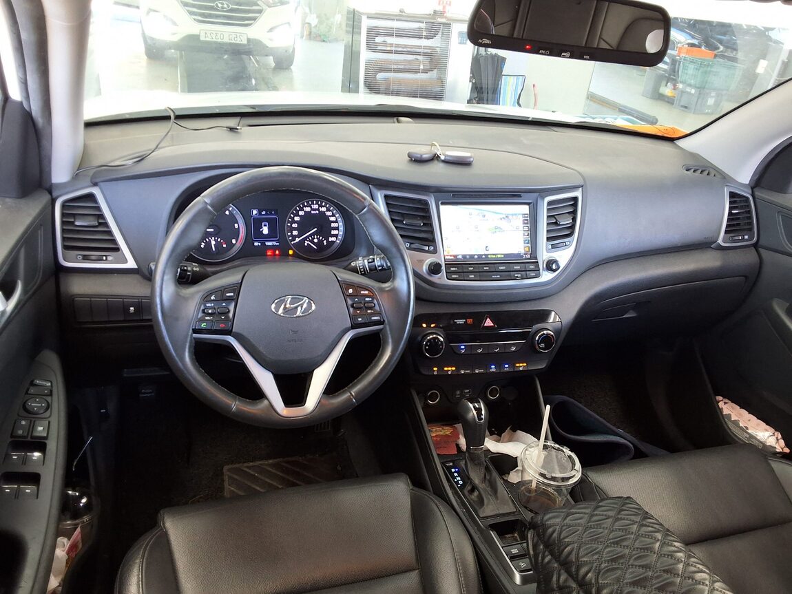 HYUNDAI ALL NEW TUCSON DIESEL R2.0 2WD STYLE SPECIAL 2017 - zdjęcie 11