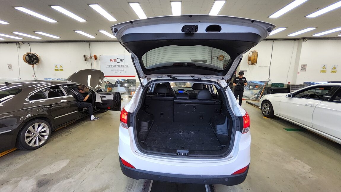 HYUNDAI NEW TUCSON ix DIESEL R2.0 2WD SMART SPECIAL 2014 - zdjęcie 15