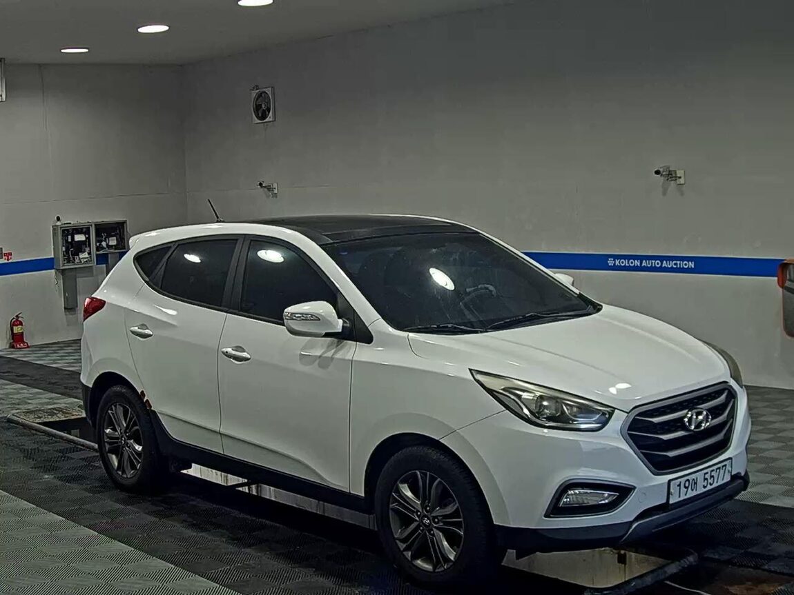 HYUNDAI NEW TUCSON ix DIESEL R2.0 2WD SMART SPECIAL 2014 - zdjęcie 3