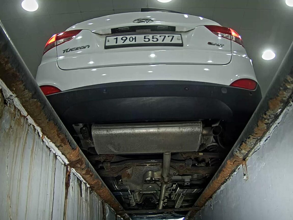 HYUNDAI NEW TUCSON ix DIESEL R2.0 2WD SMART SPECIAL 2014 - zdjęcie 8