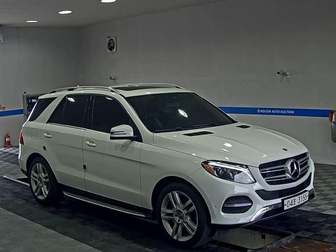 MERCEDES-BENZ GLE-CLASS (3RD GEN) GLE 350d 4MATIC 2018 - zdjęcie 3