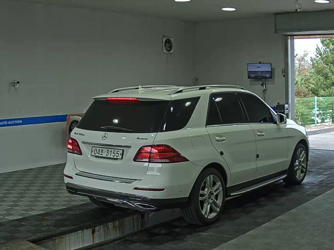 MERCEDES-BENZ GLE-CLASS (3RD GEN) GLE 350d 4MATIC 2018 - zdjęcie 5