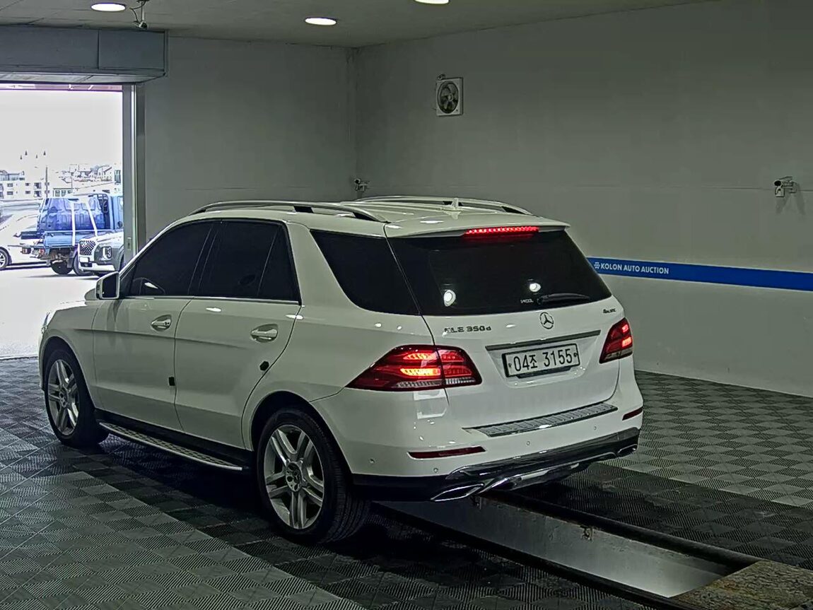 MERCEDES-BENZ GLE-CLASS (3RD GEN) GLE 350d 4MATIC 2018 - zdjęcie 6