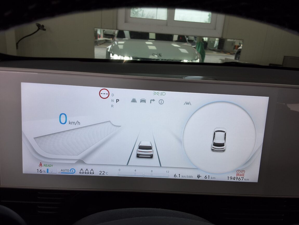 HYUNDAI IONIQ 5 EV AWD LONG RANGE EXCLUSIVE 2022 - zdjęcie 10