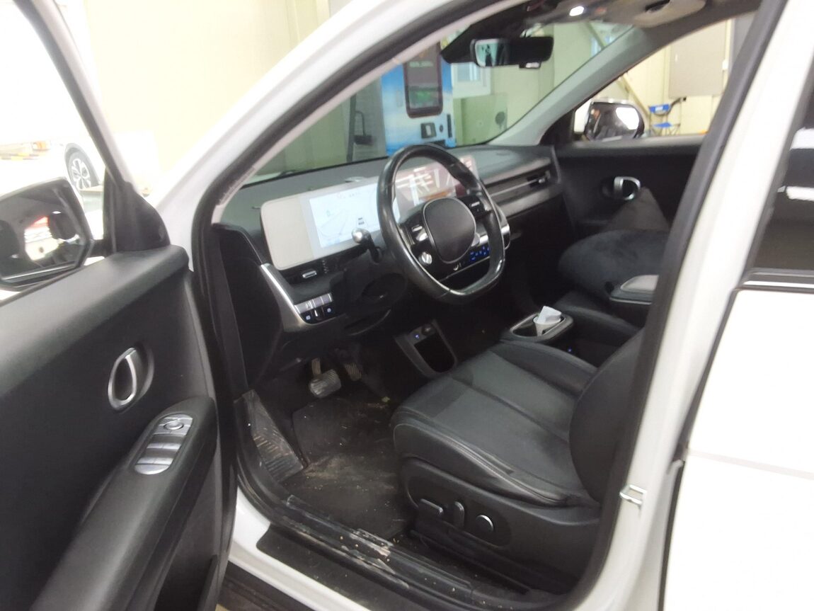 HYUNDAI IONIQ 5 EV AWD LONG RANGE EXCLUSIVE 2022 - zdjęcie 11