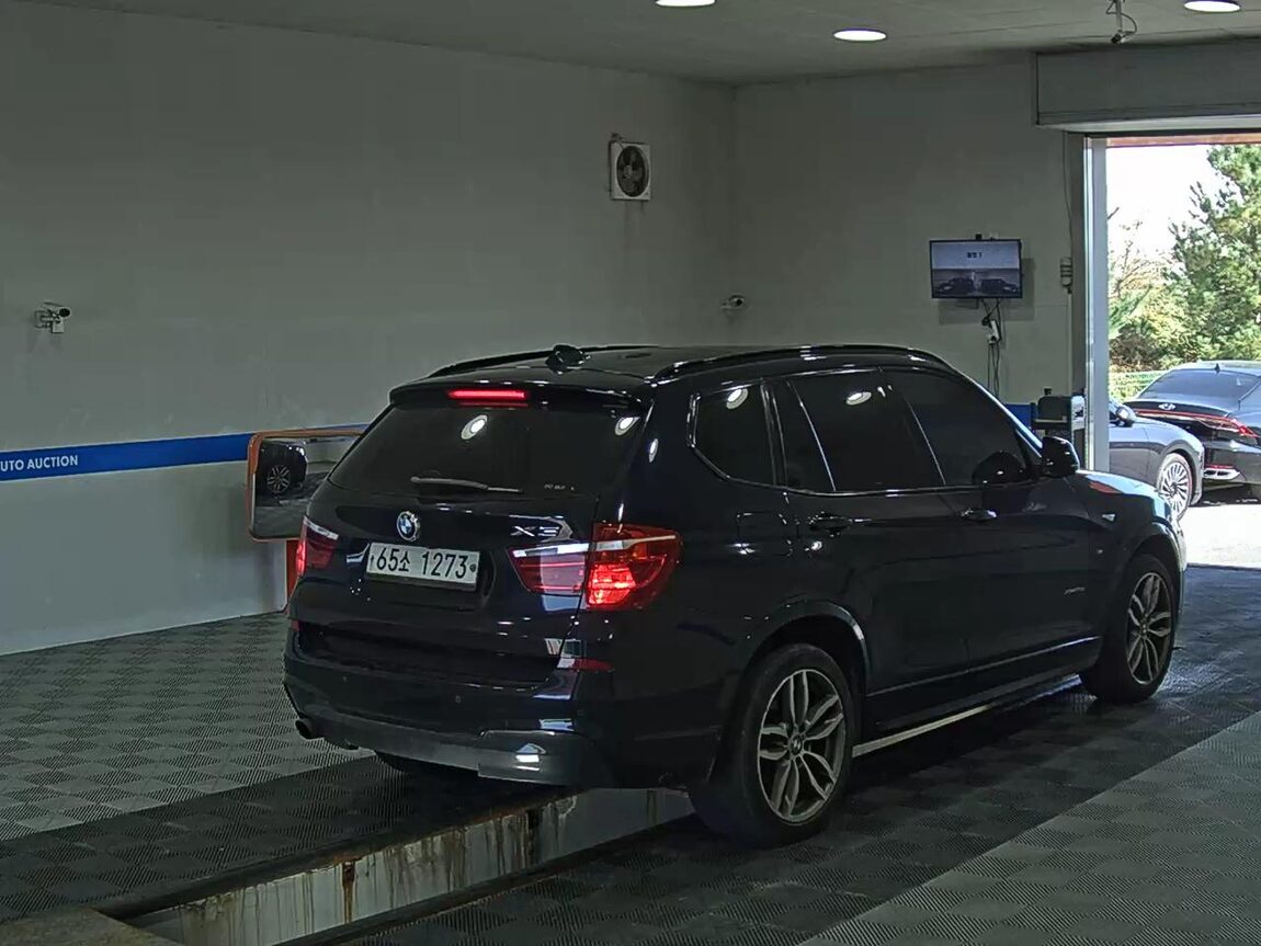 BMW X3 (2ND GEN) 20d xDRIVE M AERODYNAMIC 2017 - zdjęcie 5