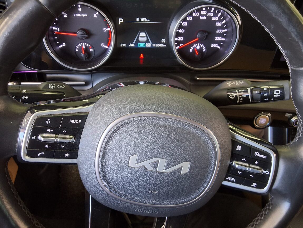 KIA NEW CARNIVAL (KA4) 9-SEATER DIESEL PRESTIGE 2022 - zdjęcie 17