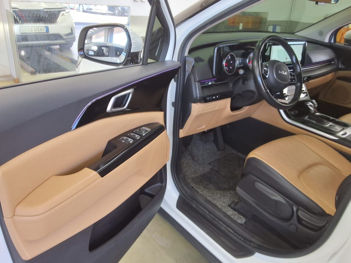 KIA NEW CARNIVAL (KA4) 9-SEATER DIESEL PRESTIGE 2022 - zdjęcie 10