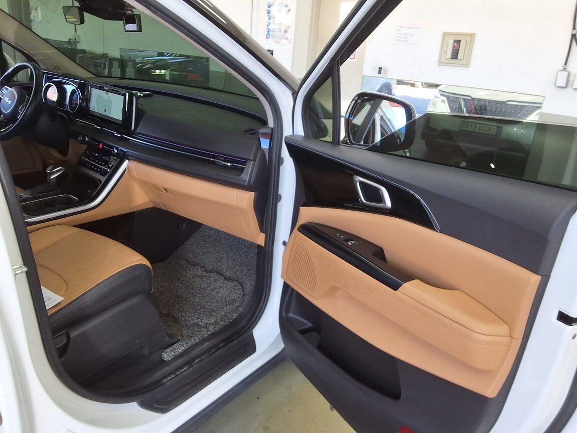 KIA NEW CARNIVAL (KA4) 9-SEATER DIESEL PRESTIGE 2022 - zdjęcie 14