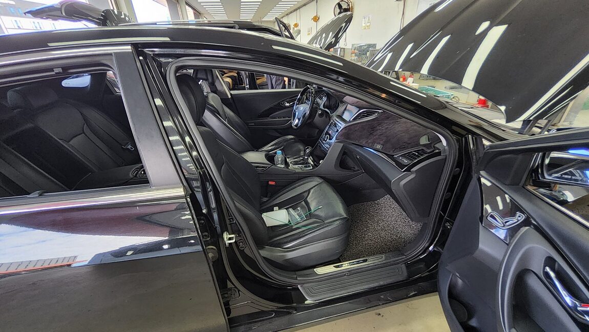 HYUNDAI GRANDEUR HG HG 300 EXCLUSIVE 2016 - zdjęcie 14
