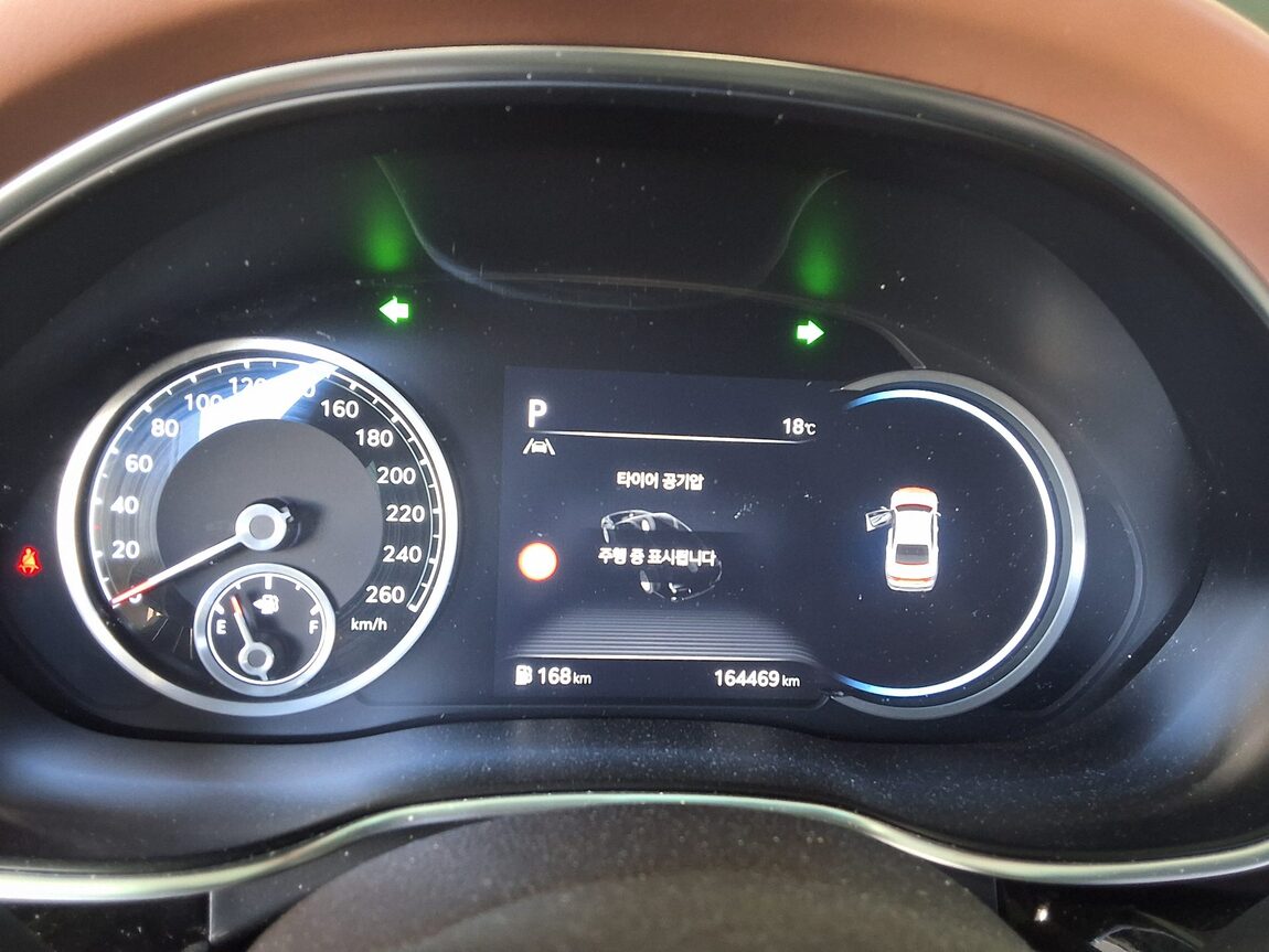 GENESIS THE ALL NEW G80 GASOLINE 2.5 2WD BASE MODEL 2022 - zdjęcie 9