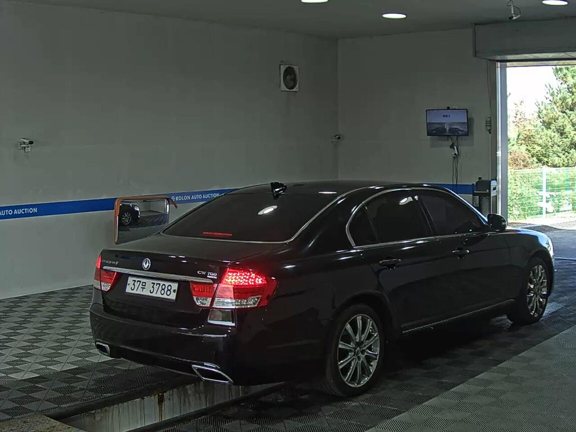 KG MOBILITY (SSANGYONG) NEW CHAIRMAN W CW700 4TRONIC LUXURY 2013 - zdjęcie 5