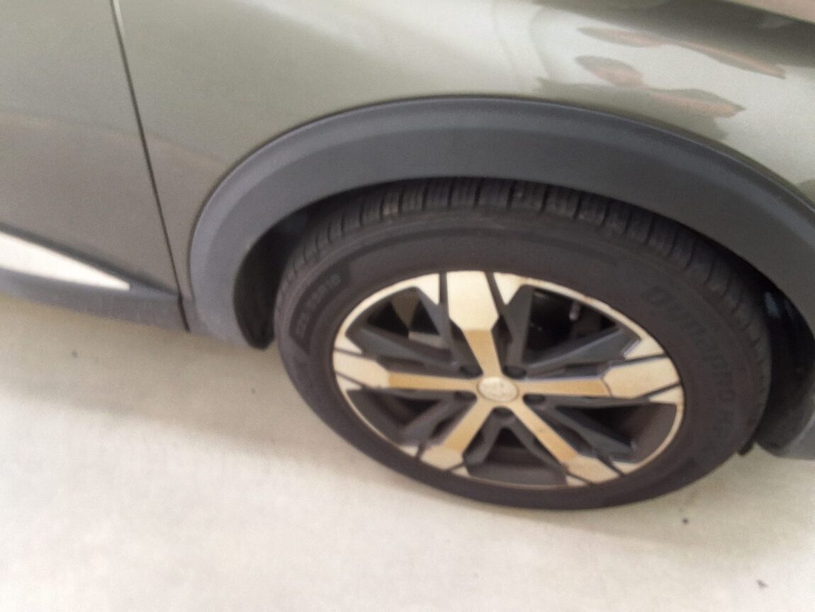 PEUGEOT 5008 (2ND GEN) 1.5 BlueHDi GT LINE 2019 - zdjęcie 21