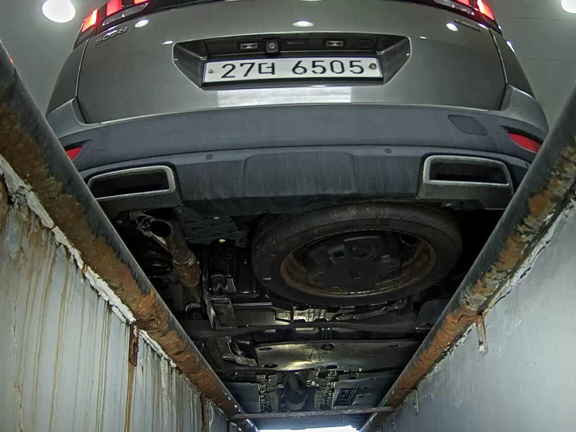 PEUGEOT 5008 (2ND GEN) 1.5 BlueHDi GT LINE 2019 - zdjęcie 8