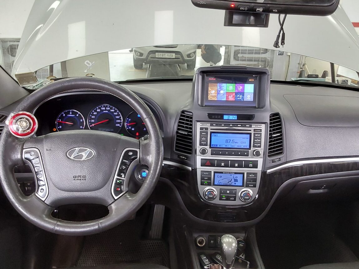 HYUNDAI SANTA FE (CM) 2.2 e-VGT 4WD MLX LUXURY 2012 - zdjęcie 11