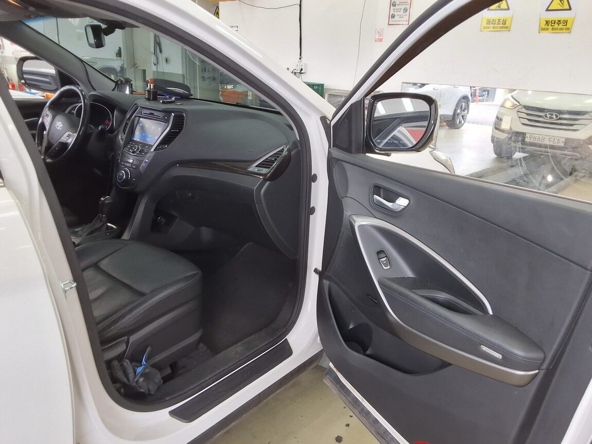 HYUNDAI SANTA FE (DM) DIESEL R2.0 2WD MODERN 2013 - zdjęcie 14