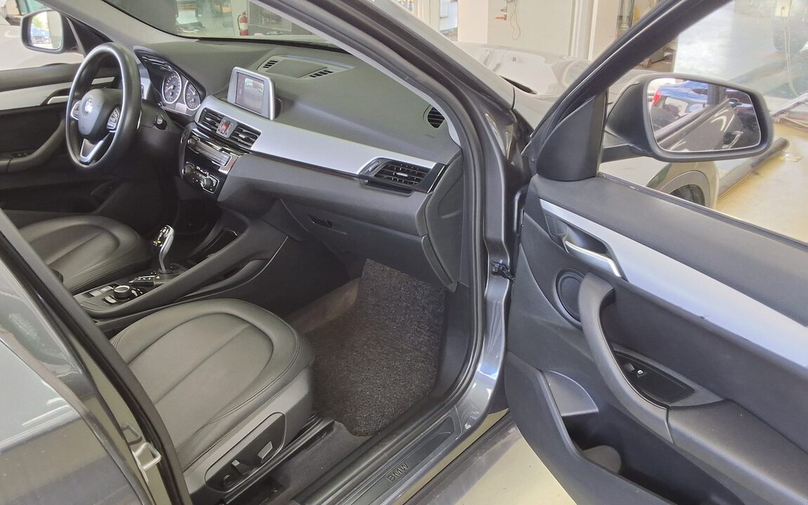 BMW X1 (2ND GEN) 20d xDRIVE JOY 2018 - zdjęcie 14