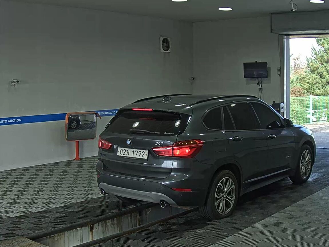 BMW X1 (2ND GEN) 20d xDRIVE JOY 2018 - zdjęcie 5