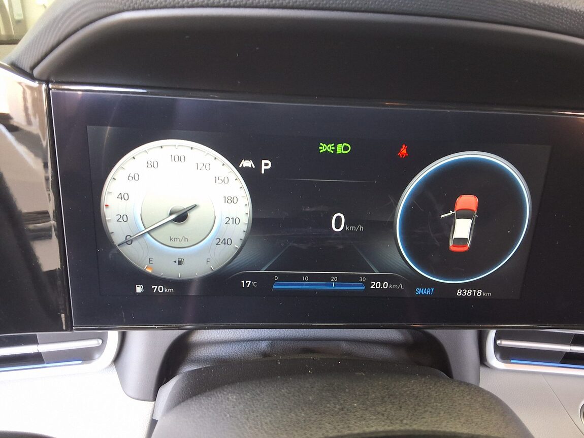 HYUNDAI AVANTE (CN7) 1.6 GASOLINE INSPIRATION 2022 - zdjęcie 9