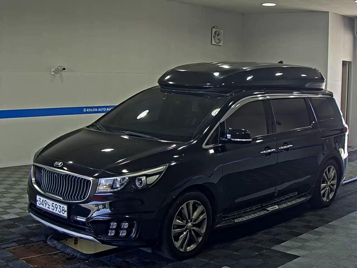 KIA ALL NEW CARNIVAL HI-LIMOUSINE GASOLINE 7-SEATER PRESIDENT 2016 - zdjęcie 2