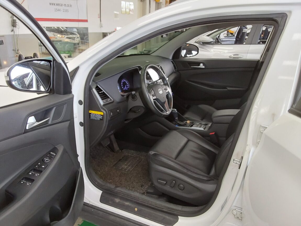 HYUNDAI ALL NEW TUCSON DIESEL R2.0 2WD MODERN 2017 - zdjęcie 10
