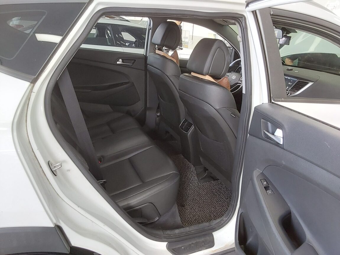 HYUNDAI ALL NEW TUCSON DIESEL R2.0 2WD MODERN 2017 - zdjęcie 13