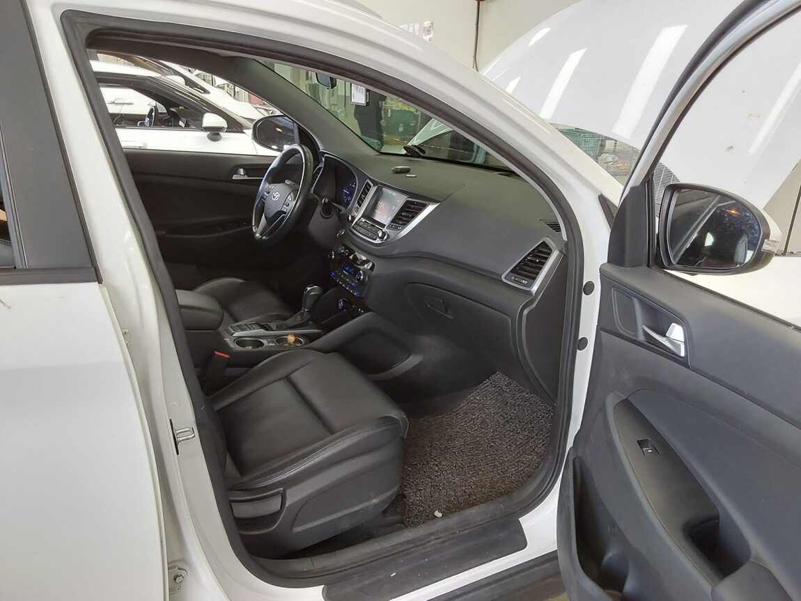 HYUNDAI ALL NEW TUCSON DIESEL R2.0 2WD MODERN 2017 - zdjęcie 14