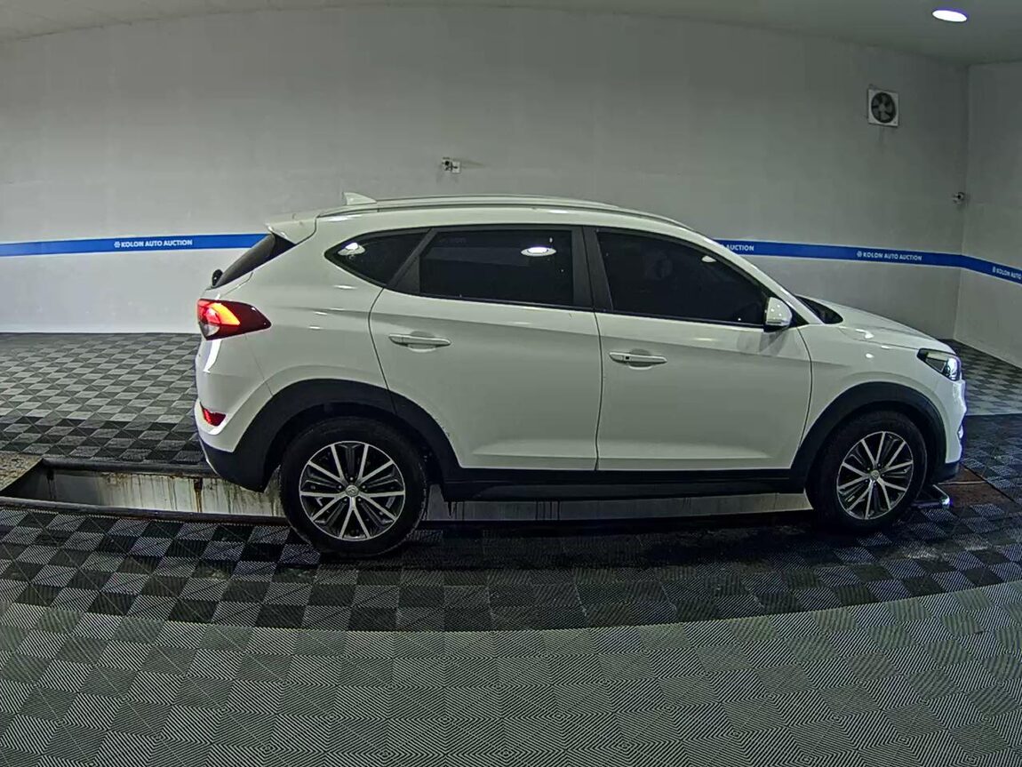 HYUNDAI ALL NEW TUCSON DIESEL R2.0 2WD MODERN 2017 - zdjęcie 4