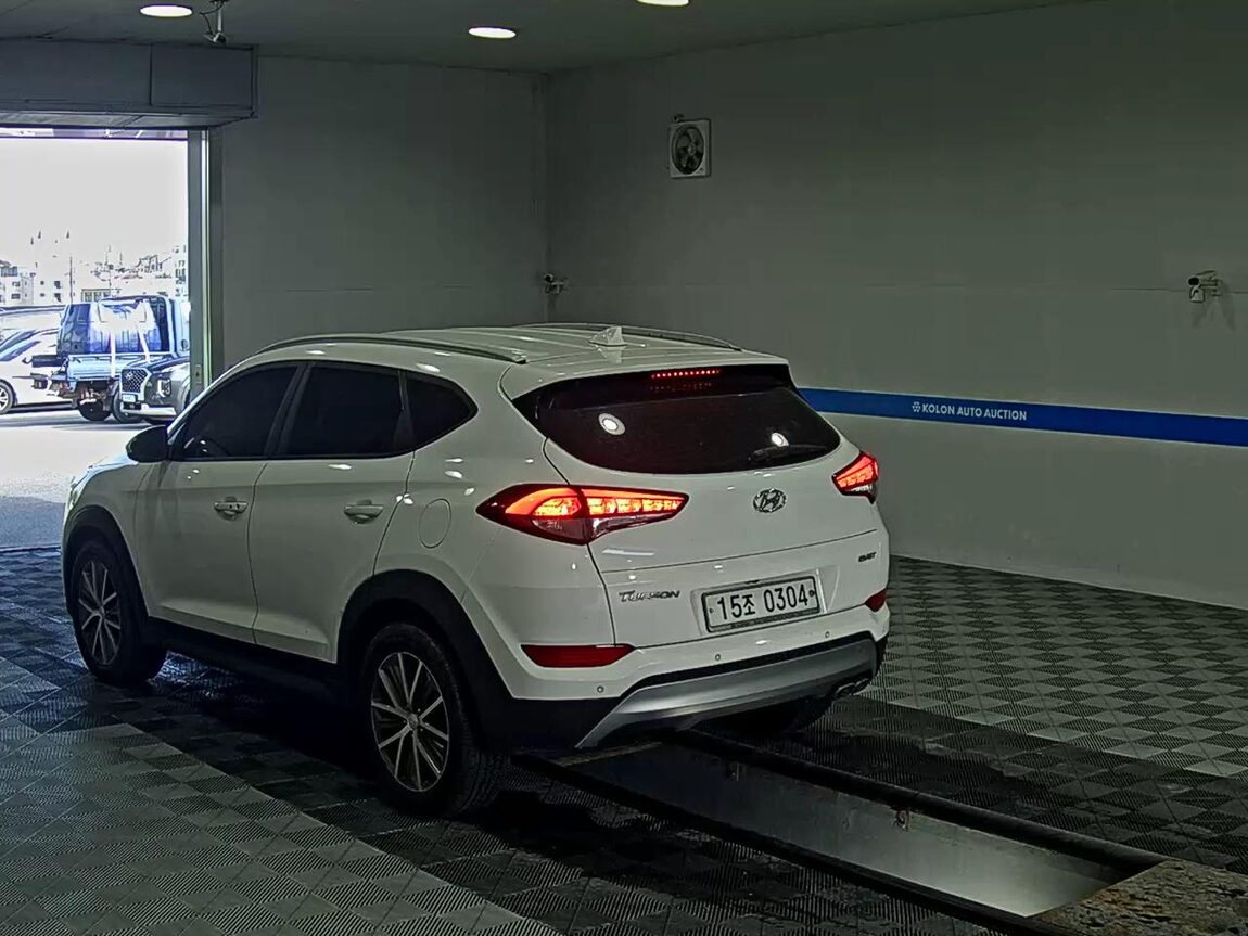 HYUNDAI ALL NEW TUCSON DIESEL R2.0 2WD MODERN 2017 - zdjęcie 6