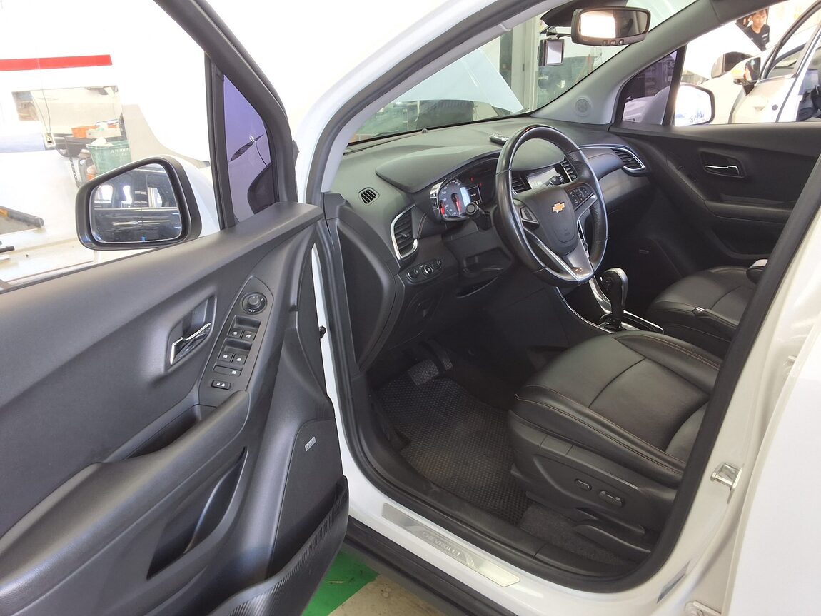 CHEVROLET (DAEWOO) THE NEW TRAX 1.4 TURBO LTZ 2017 - zdjęcie 10