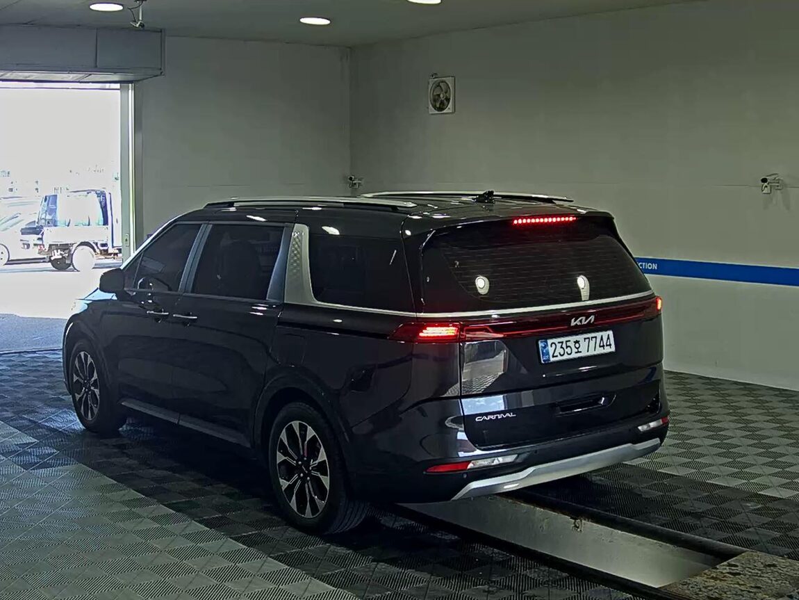 KIA NEW CARNIVAL (KA4) 9-SEATER DIESEL PRESTIGE 2023 - zdjęcie 6