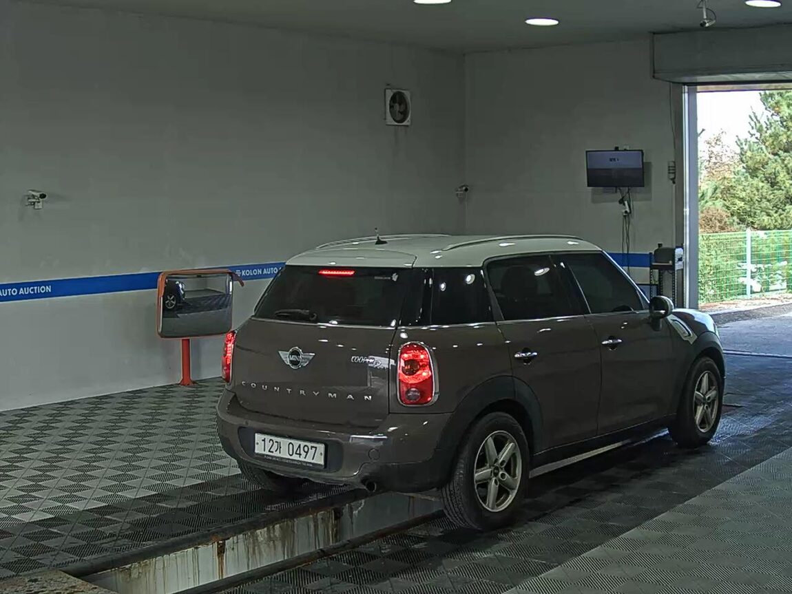 MINI COUNTRYMAN 2.0 D SE 2014 - zdjęcie 5